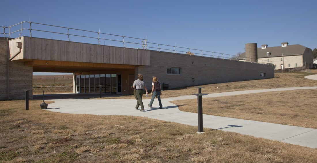 Photo gallery The Bison of Tallgrass Prairie National Preserve News